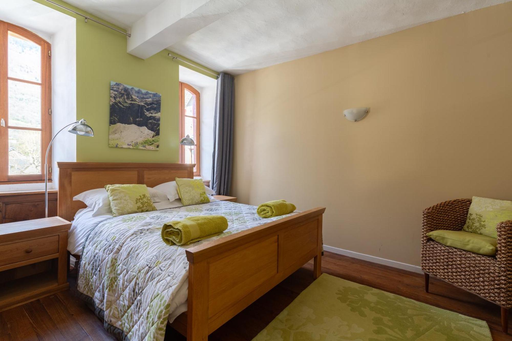 La Petite Maison Des Montagnes ลูซ-แซ็ง-โซเวอร์ ภายนอก รูปภาพ