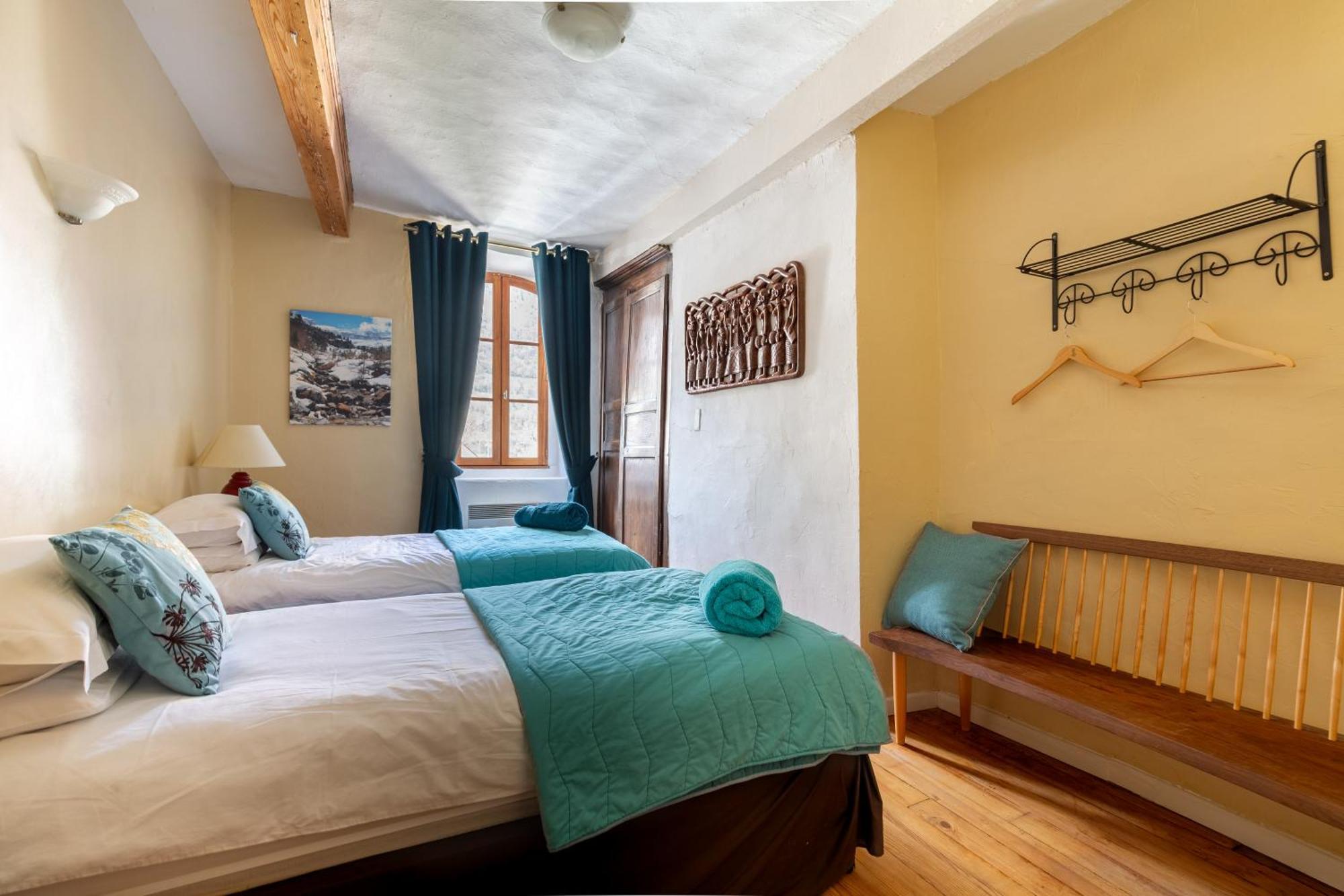 La Petite Maison Des Montagnes ลูซ-แซ็ง-โซเวอร์ ภายนอก รูปภาพ