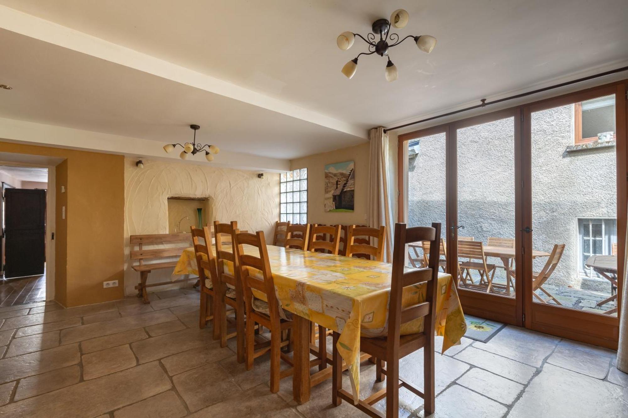 La Petite Maison Des Montagnes ลูซ-แซ็ง-โซเวอร์ ภายนอก รูปภาพ
